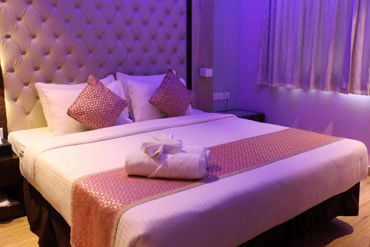 Npg Hotel Bangalore Just 10 Mins Drive From The Kempegowda International Airport Buitenkant foto